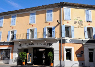 Restaurant de l’hôtel des Alpes à Gréoux-les-bains